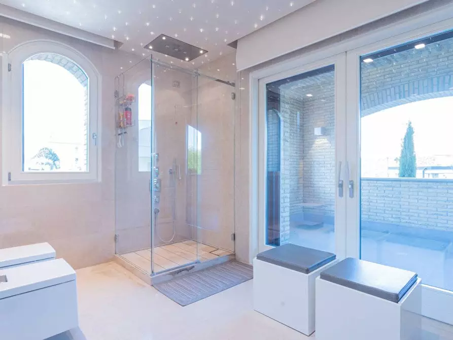 Immagine 14 di Villa in vendita  in via S.francesco a Mezzago