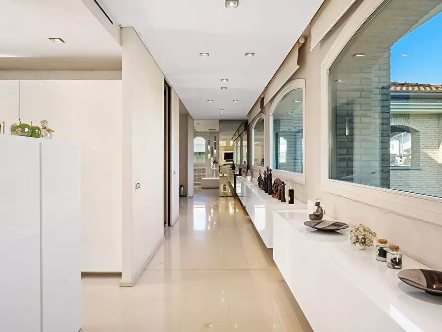 Immagine 23 di Villa in vendita  in via S.francesco a Mezzago