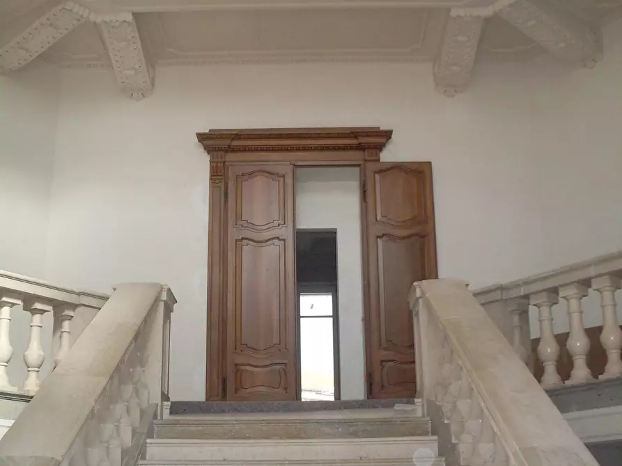 Immagine 7 di Appartamento in vendita  a Mantova