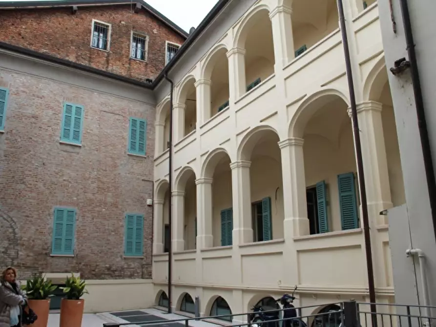 Immagine 7 di Appartamento in vendita  a Mantova