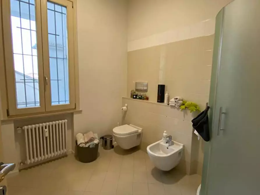 Immagine 13 di Appartamento in vendita  a Mantova