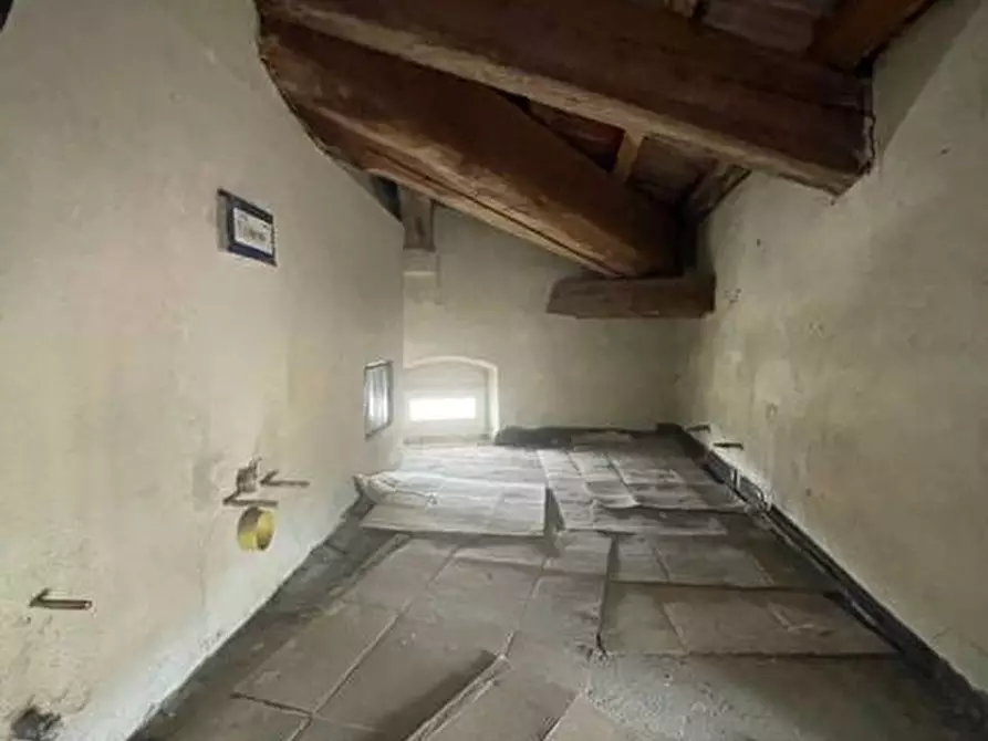 Immagine 3 di Appartamento in vendita  a Mantova