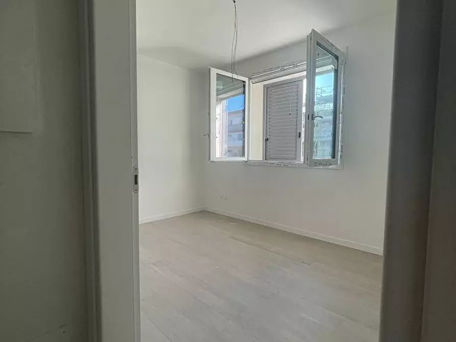 Immagine 11 di Appartamento in vendita  a Mantova