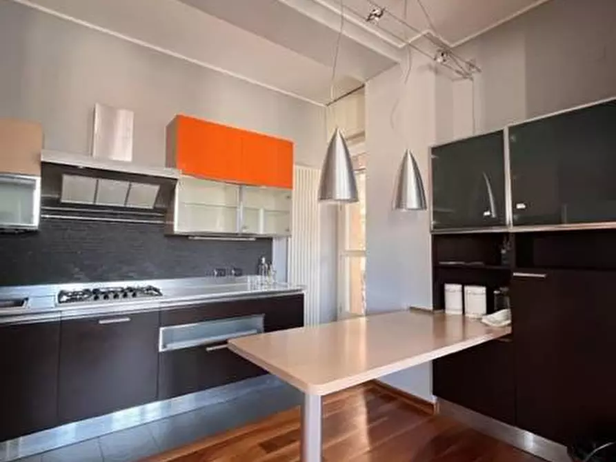 Immagine 7 di Appartamento in vendita  a Mantova