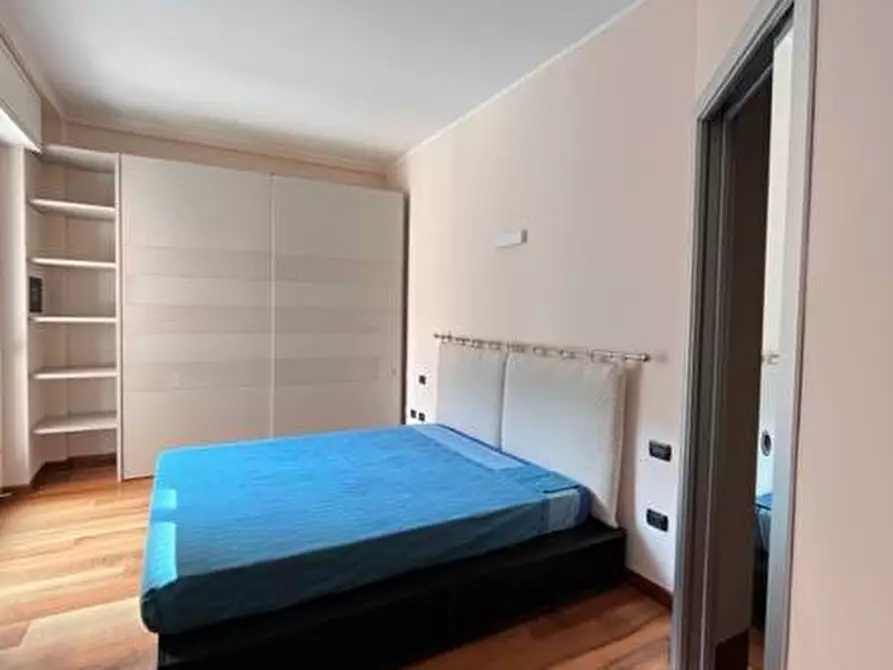 Immagine 15 di Appartamento in vendita  a Mantova