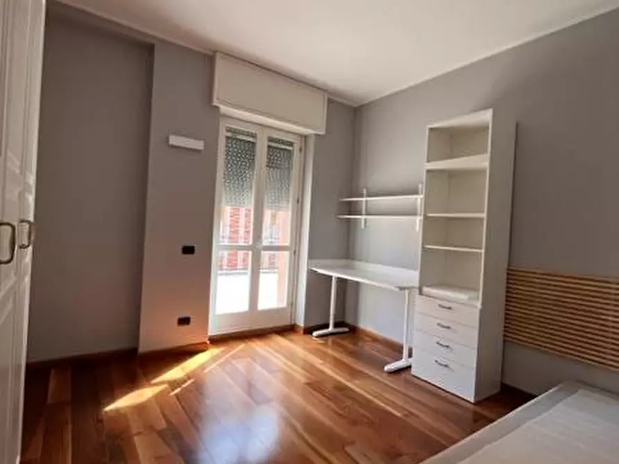 Immagine 16 di Appartamento in vendita  a Mantova