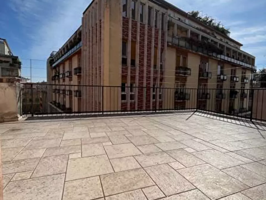 Immagine 14 di Appartamento in vendita  a Mantova