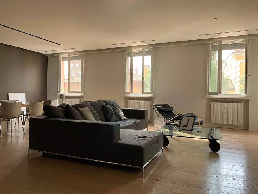 Immagine 9 di Appartamento in vendita  a Mantova