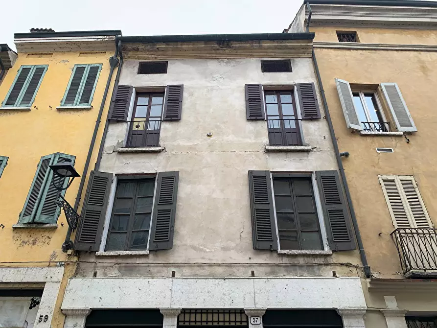 Immagine 1 di Casa indipendente in vendita  a Mantova