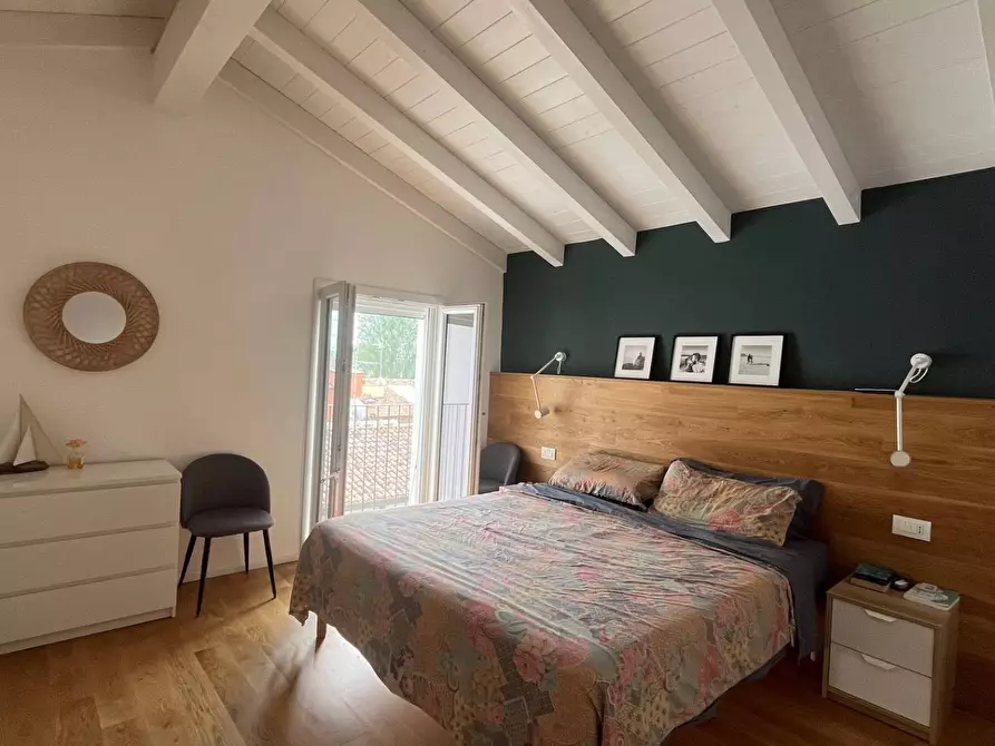 Immagine 13 di Appartamento in vendita  a Mantova