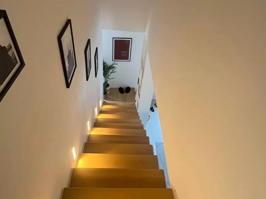 Immagine 12 di Appartamento in vendita  a Mantova