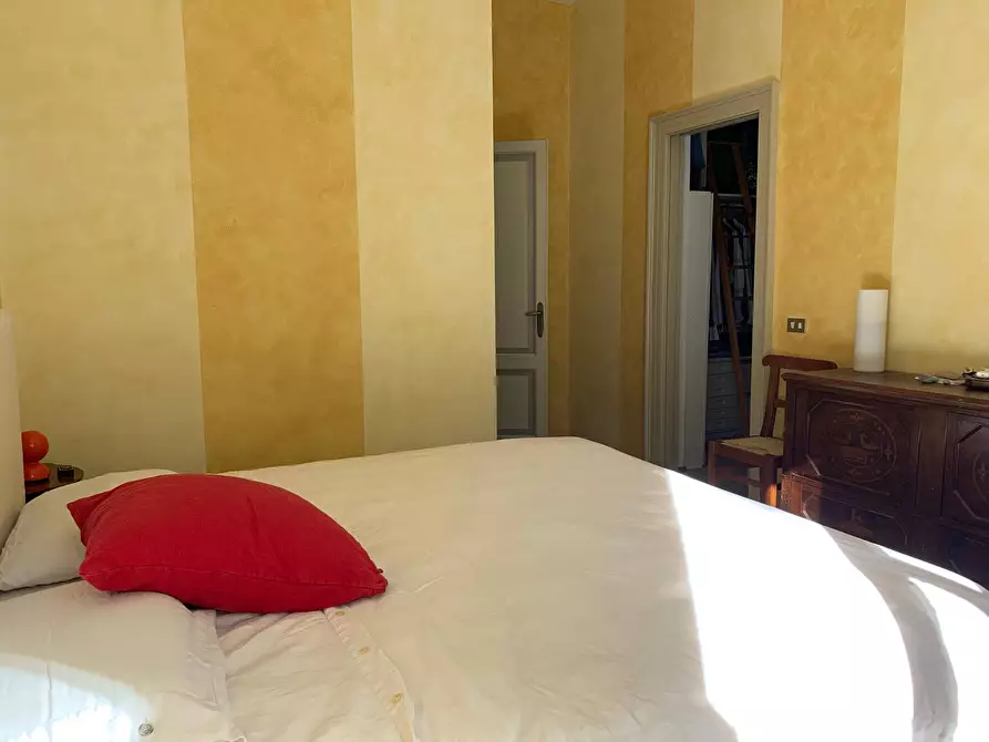 Immagine 24 di Casa indipendente in vendita  a Mantova