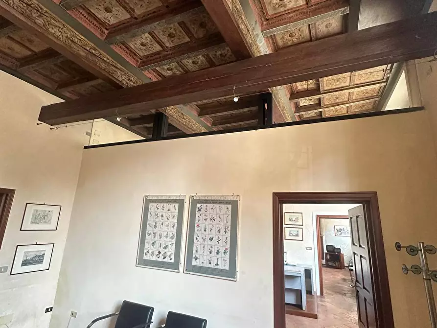 Immagine 4 di Appartamento in vendita  a Mantova