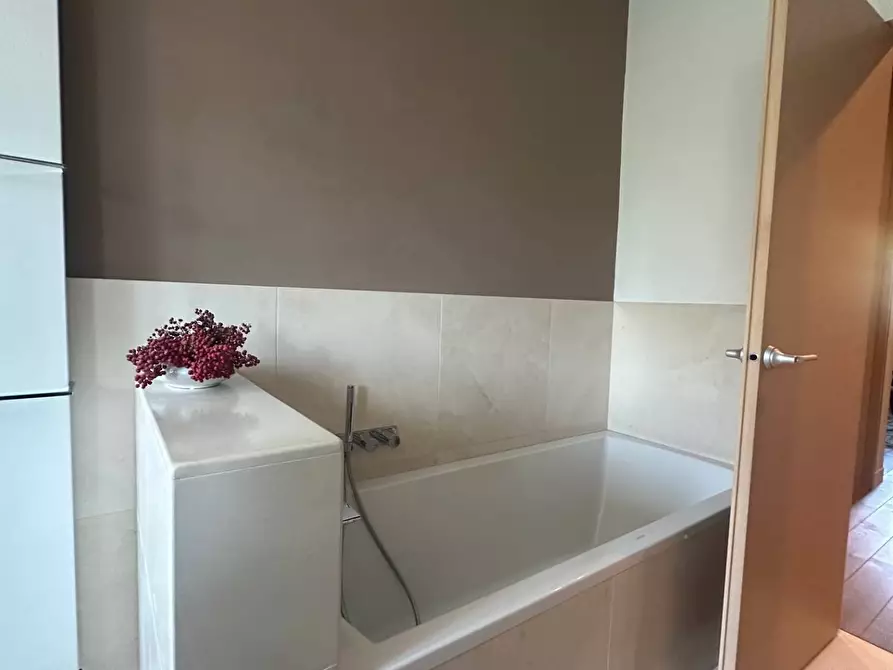 Immagine 24 di Casa semindipendente in vendita  a Borgo Virgilio