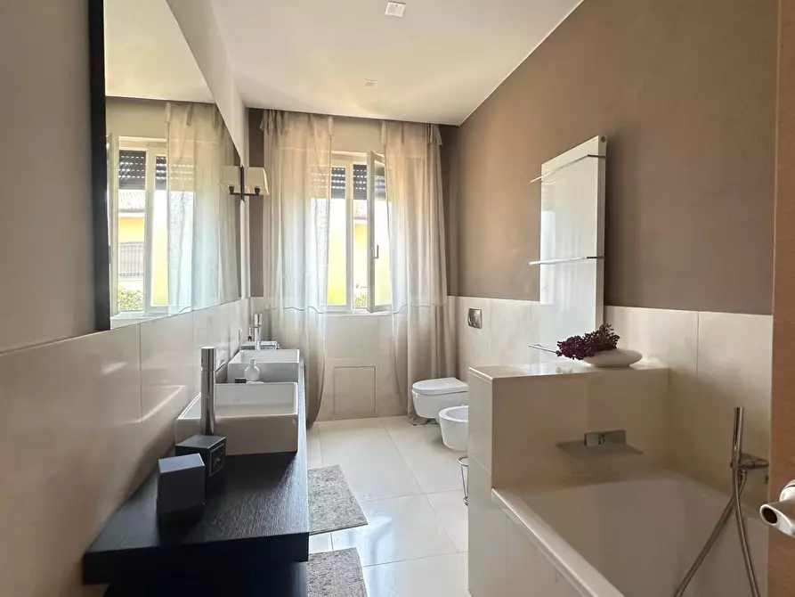 Immagine 23 di Casa semindipendente in vendita  a Borgo Virgilio