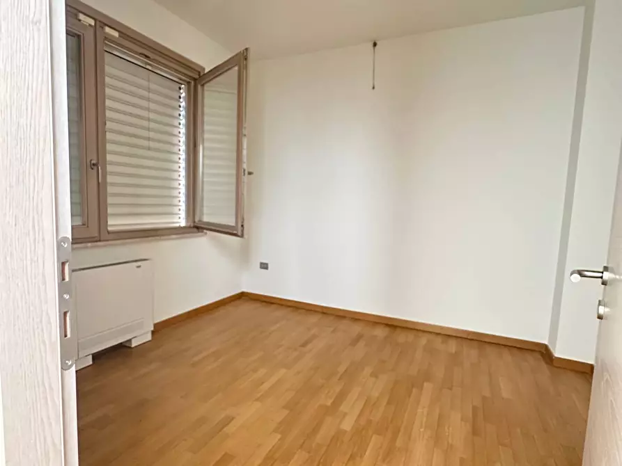 Immagine 8 di Casa indipendente in vendita  a Mantova