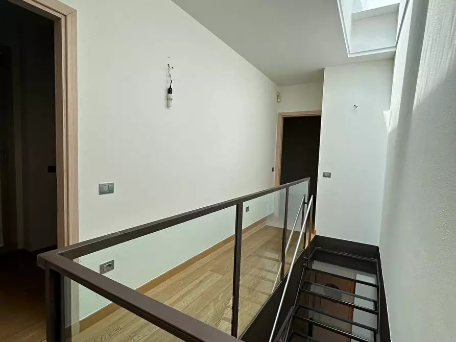 Immagine 12 di Casa indipendente in vendita  a Mantova