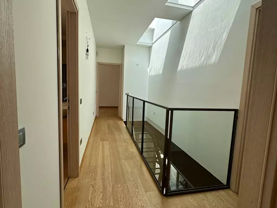 Immagine 26 di Casa indipendente in vendita  a Mantova