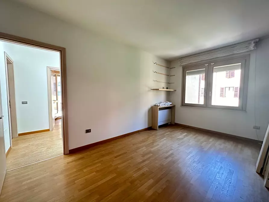 Immagine 28 di Casa indipendente in vendita  a Mantova