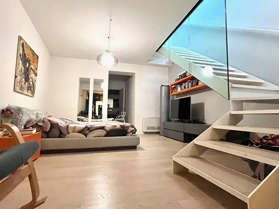 Immagine 22 di Appartamento in vendita  a Mantova