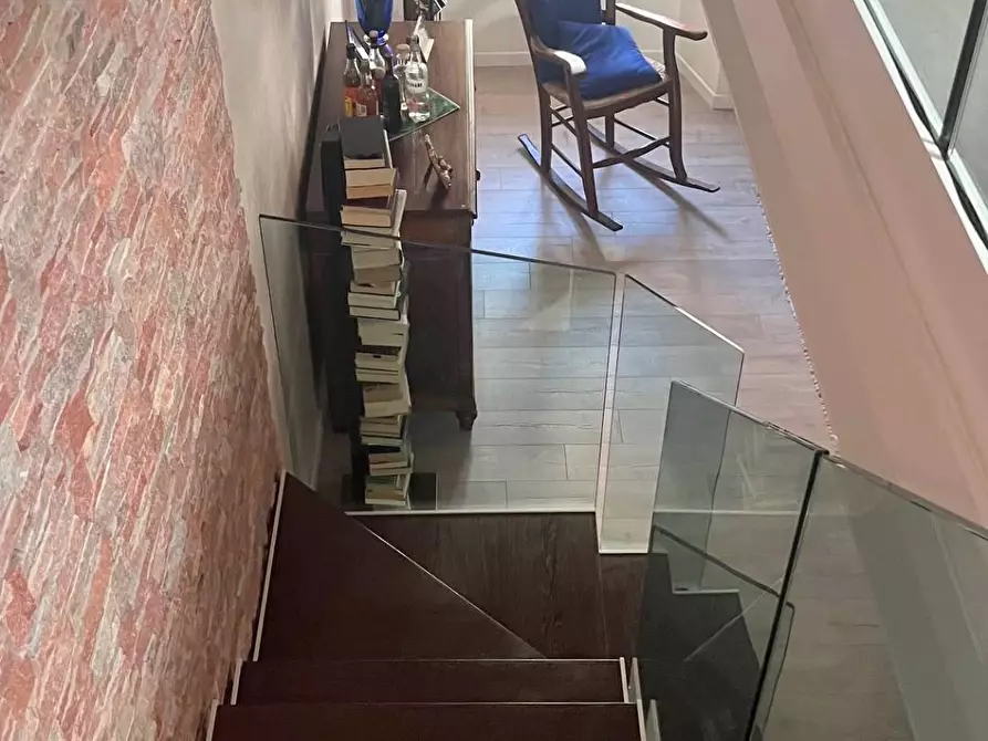 Immagine 9 di Appartamento in vendita  a Mantova