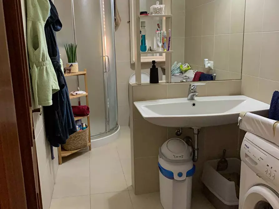 Immagine 9 di Appartamento in vendita  a Mantova