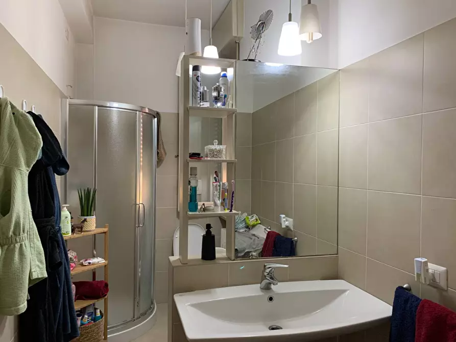 Immagine 11 di Appartamento in vendita  a Mantova