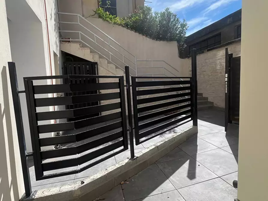 Immagine 2 di Appartamento in vendita  a Mantova