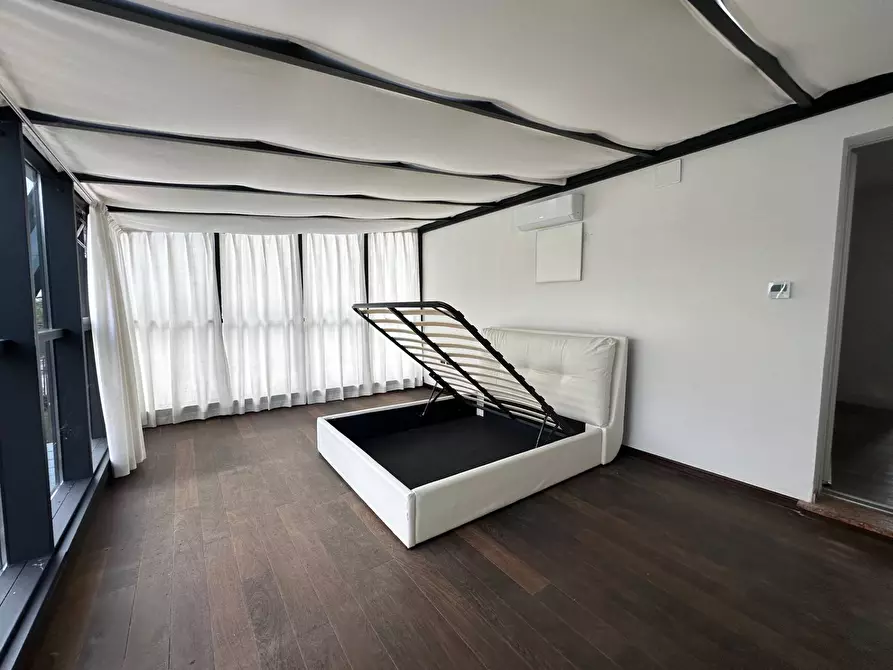 Immagine 29 di Casa indipendente in vendita  a Mantova