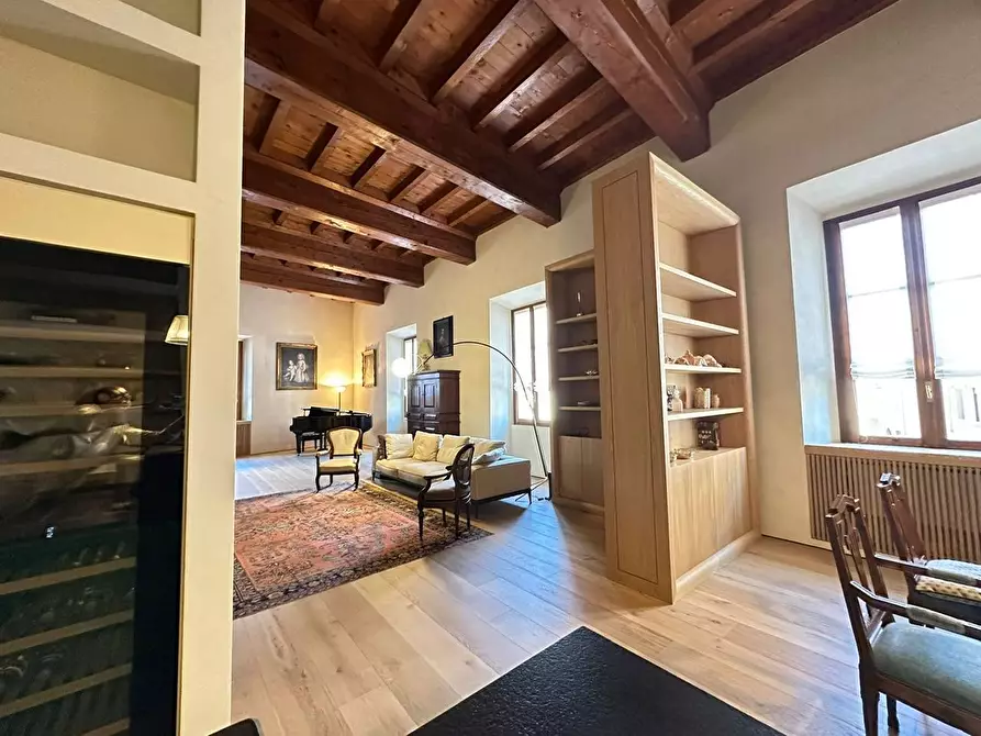 Immagine 9 di Appartamento in vendita  a Mantova