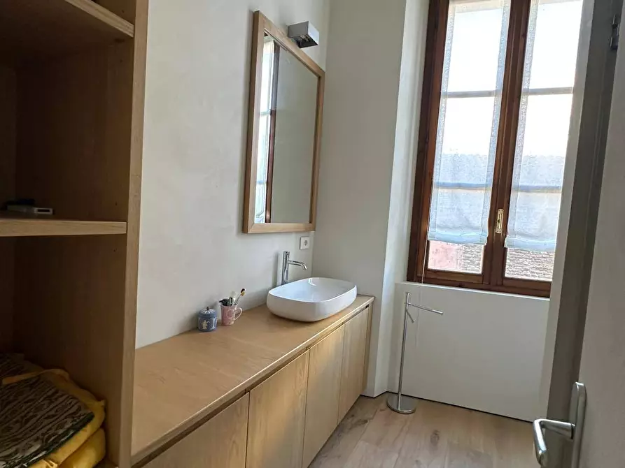 Immagine 26 di Appartamento in vendita  a Mantova