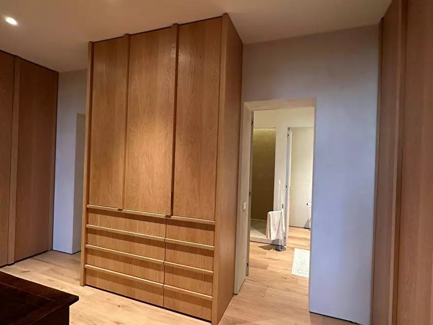 Immagine 21 di Appartamento in vendita  a Mantova