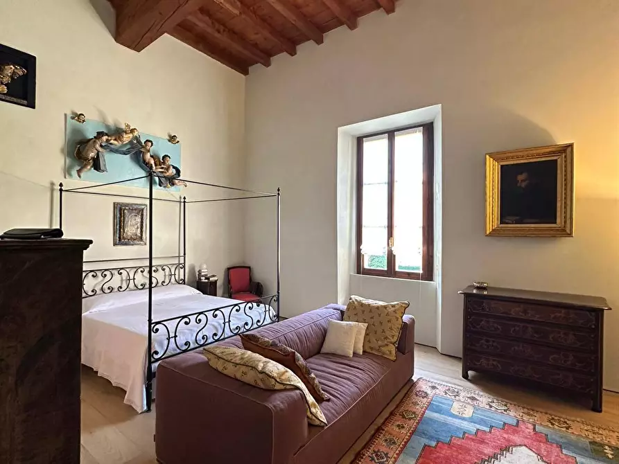 Immagine 18 di Appartamento in vendita  a Mantova