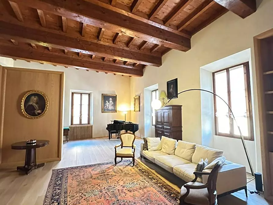 Immagine 2 di Appartamento in vendita  a Mantova