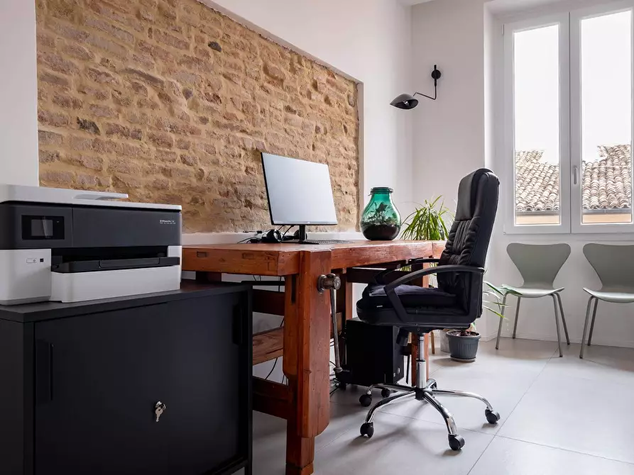 Immagine 8 di Appartamento in vendita  a Mantova