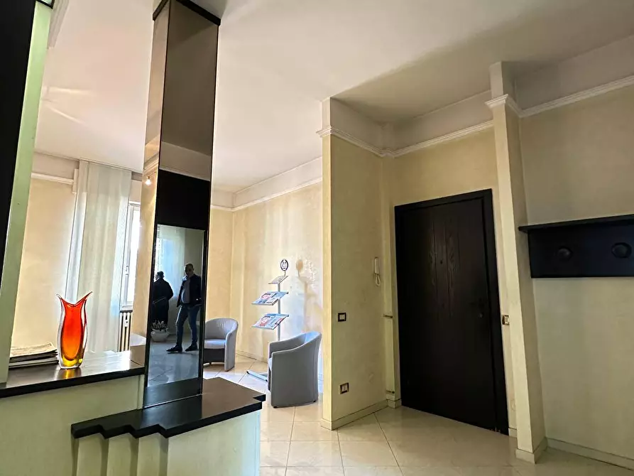 Immagine 6 di Appartamento in vendita  a Mantova