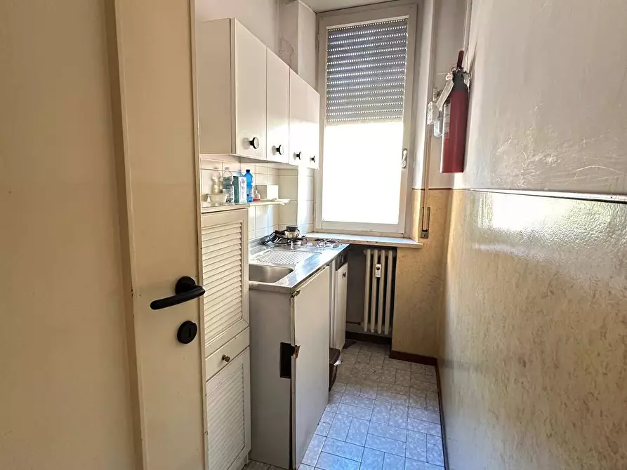 Immagine 15 di Appartamento in vendita  a Mantova