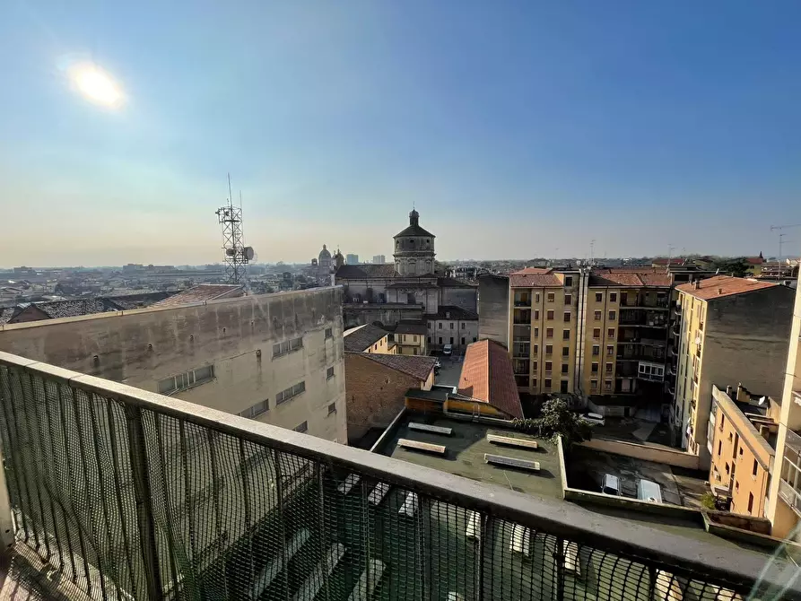 Immagine 20 di Attico in vendita  a Mantova