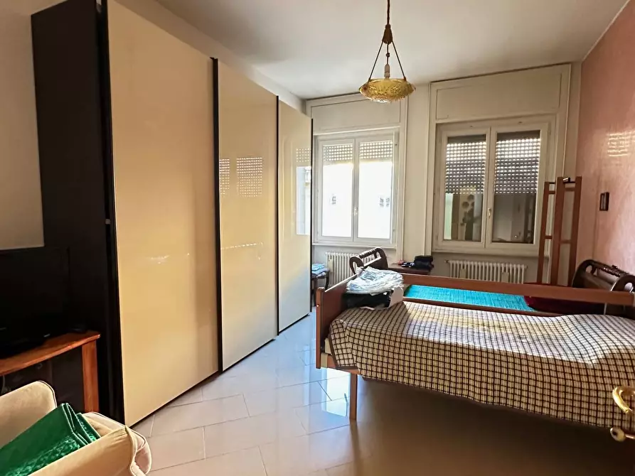 Immagine 10 di Appartamento in vendita  a Mantova