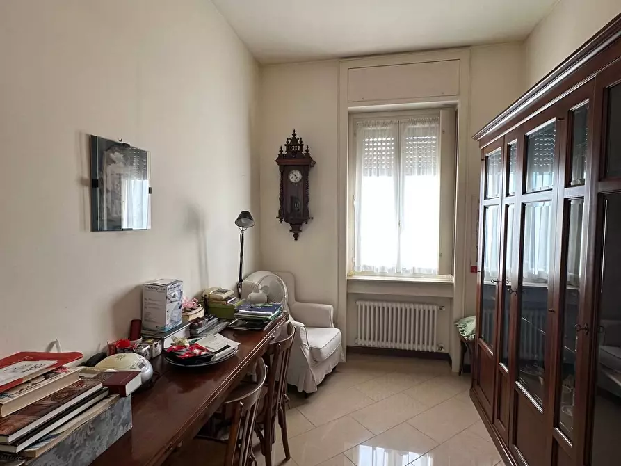 Immagine 13 di Appartamento in vendita  a Mantova