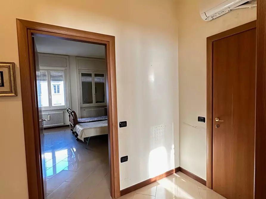 Immagine 14 di Appartamento in vendita  a Mantova