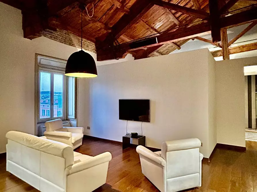 Immagine 1 di Appartamento in vendita  a Mantova