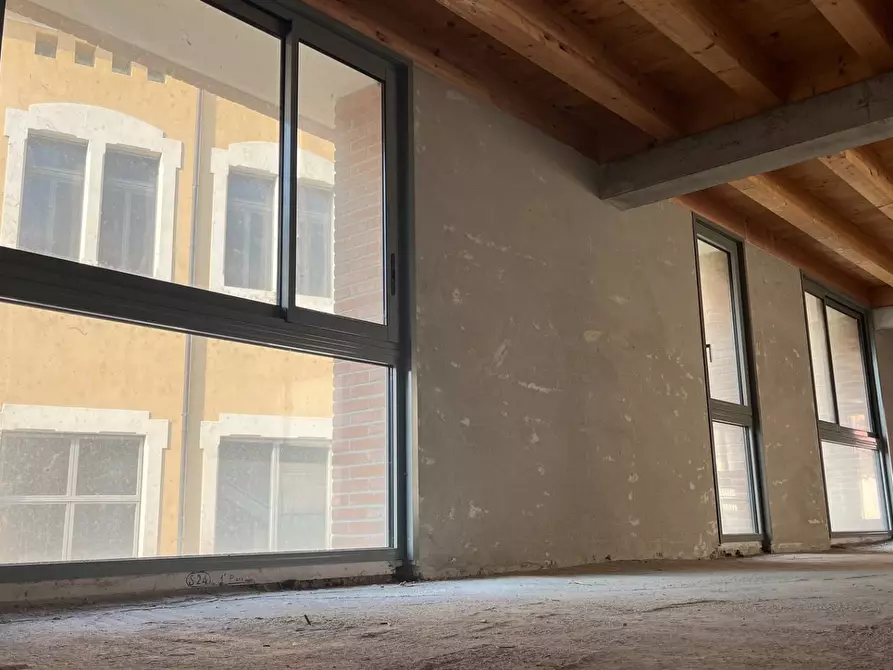 Immagine 14 di Agriturismo in vendita  a Mantova