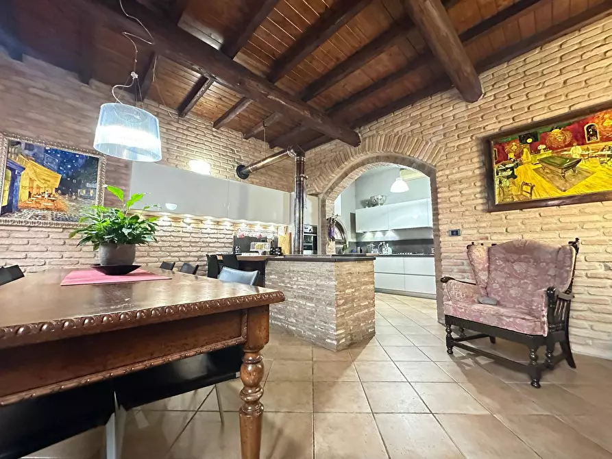 Immagine 26 di Villa in vendita  a Borgo Virgilio