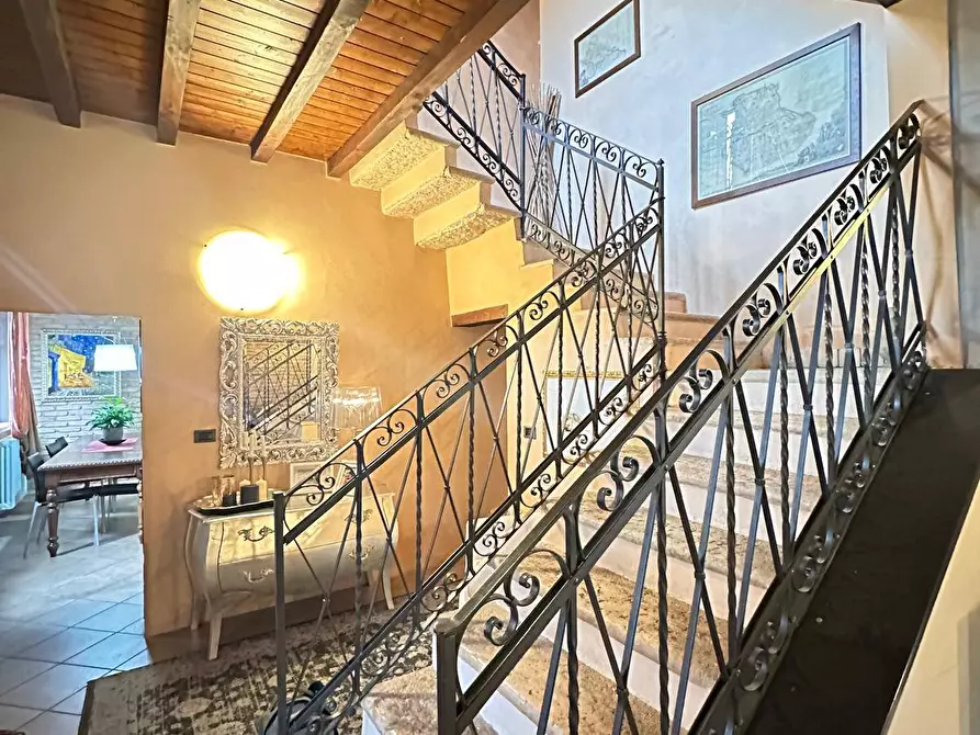 Immagine 30 di Villa in vendita  a Borgo Virgilio