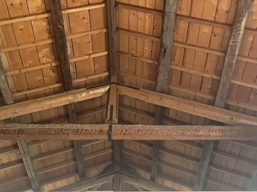 Immagine 9 di Appartamento in vendita  a Mantova