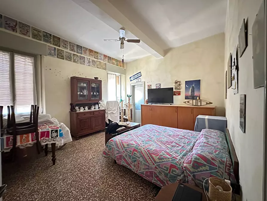 Immagine 24 di Appartamento in vendita  a Mantova