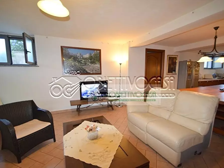 Immagine 23 di Villa in vendita  a Cuggiono