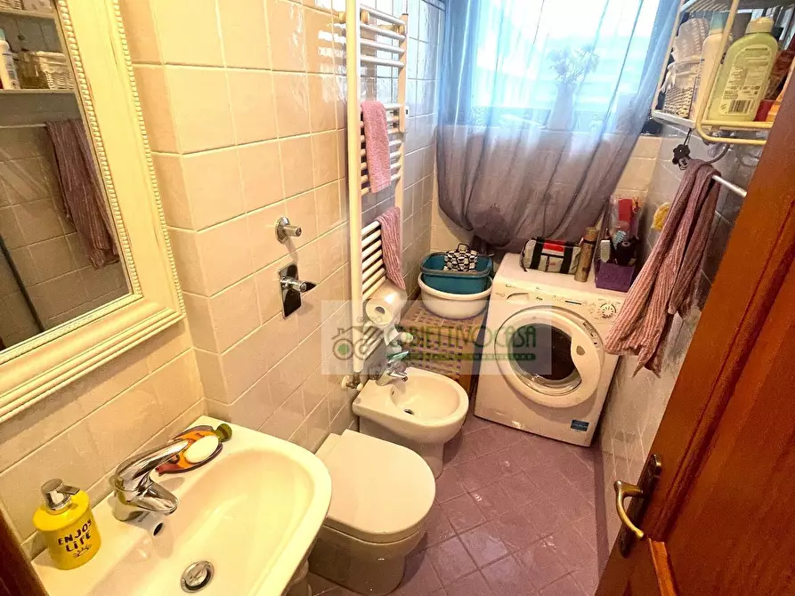 Immagine 11 di Appartamento in vendita  a Trezzano Sul Naviglio