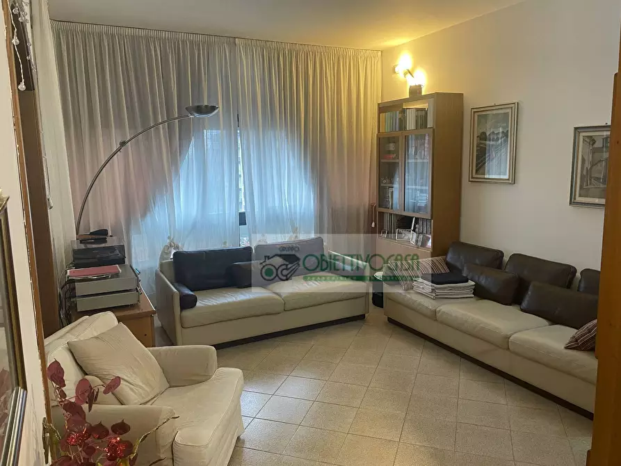 Immagine 2 di Appartamento in vendita  a Trezzano Sul Naviglio